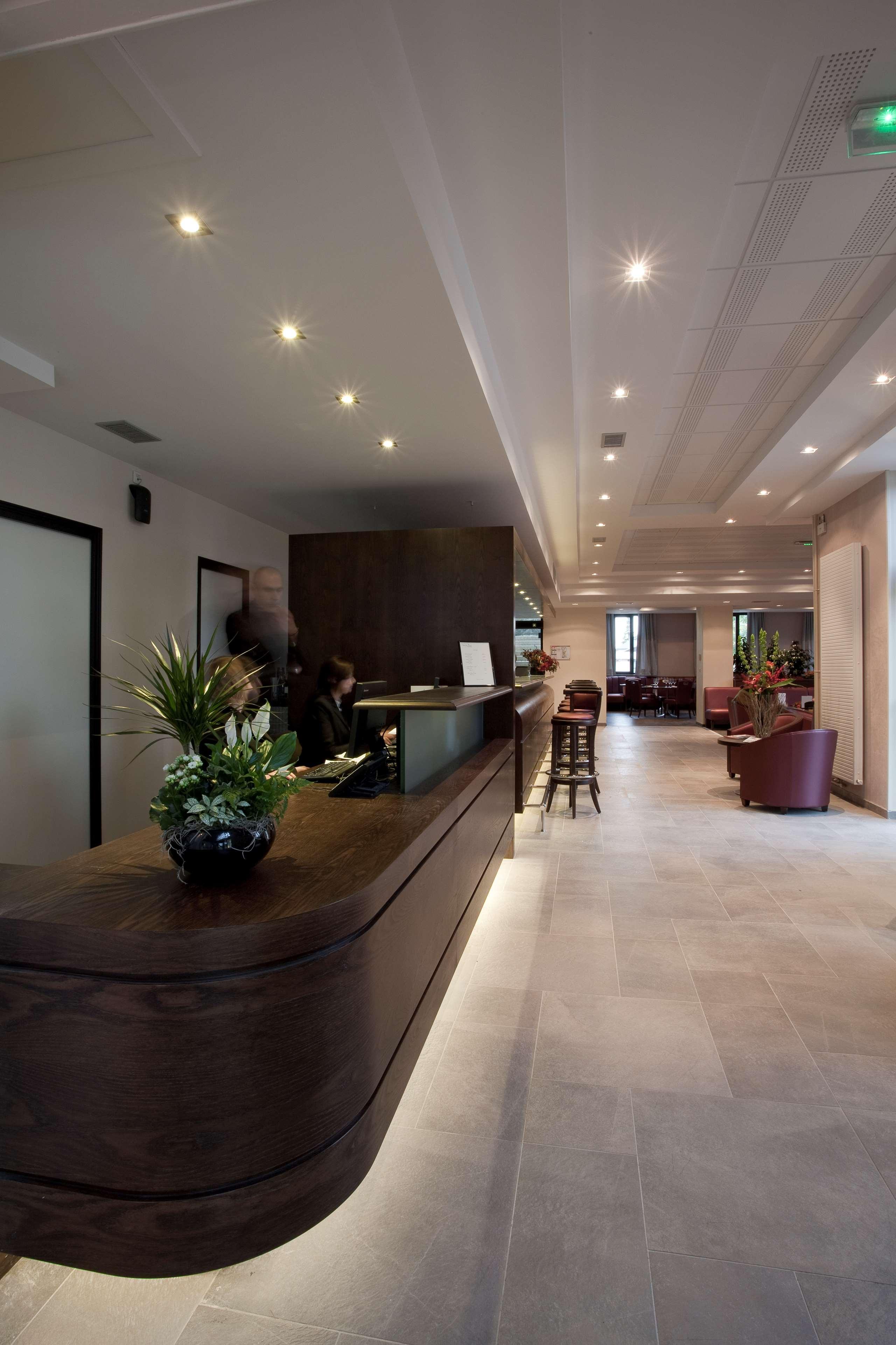 Best Western Plus Hotel Des Francs Soissons Exterior photo